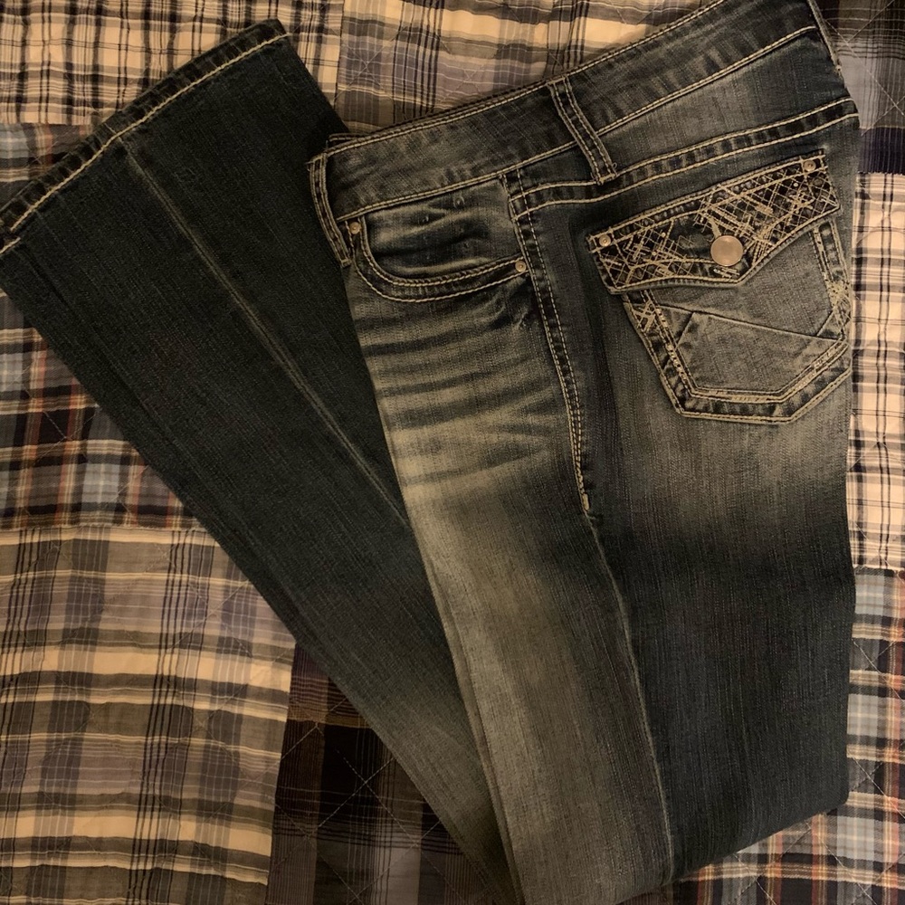 Buckle Exclusive Day Trip Boot Cut Jeans